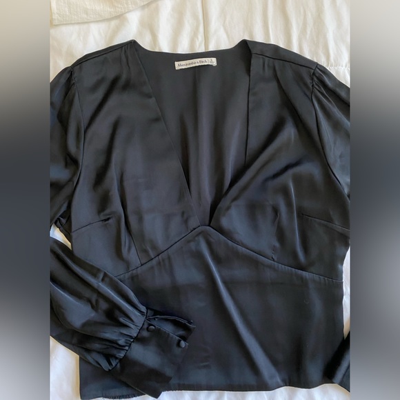 Top - Picture 6 of 6